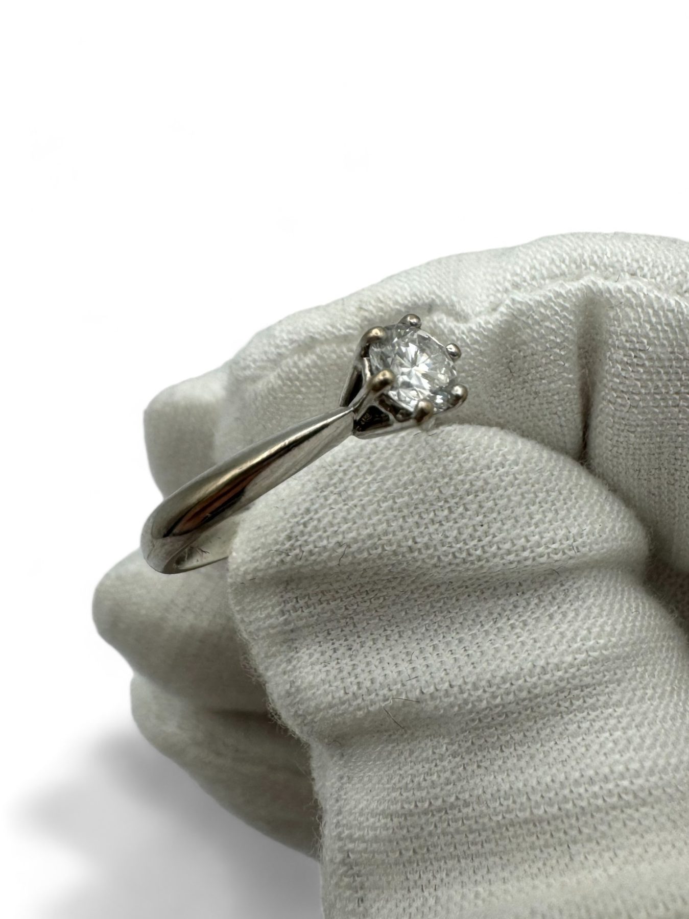 Antique Diamond Ring – Approximately 0.3ct